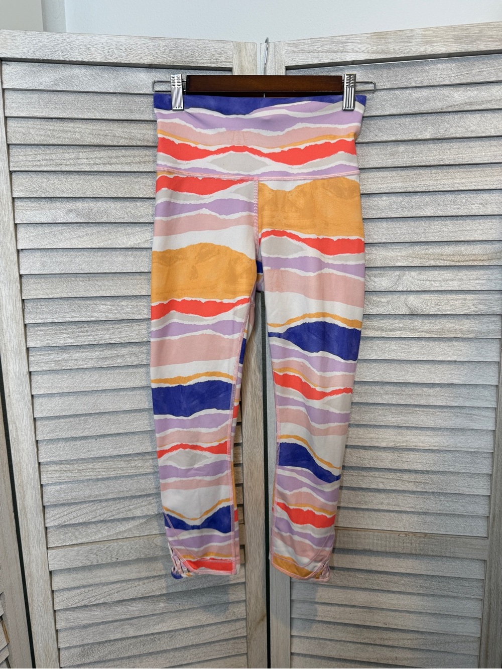 Lululemon True Self Crop Leggings Size 4